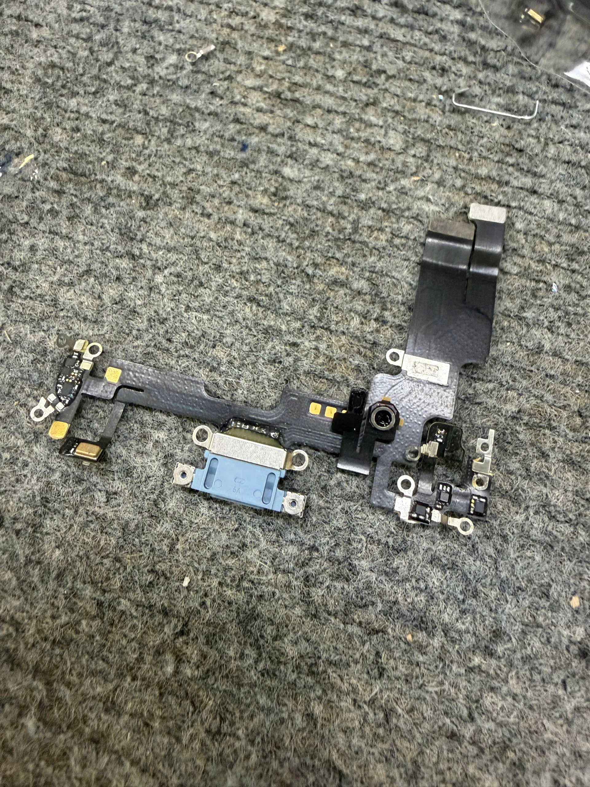 Chân Sạc (Đôi Sạc) iPhone 14 (Model A2649, A2881, A2882, A2883, A2884)